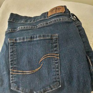 LEVIS Signature Women's Jeans